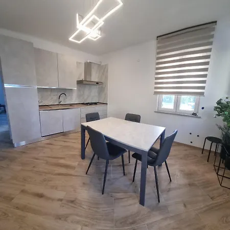 شقة Sunny Centralapartment -3 Bedrooms ,private Parking