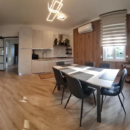Appartement Sunny Centralapartment -3 Bedrooms ,private Parking *